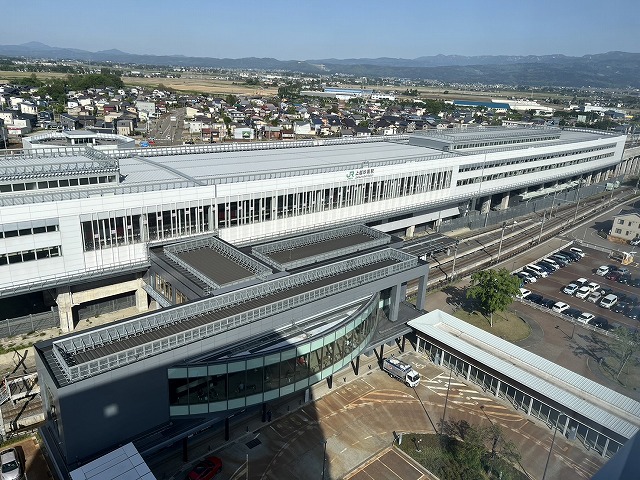 ���O, ����, �d��, �� ���܂܂�Ă���摜

�����I�ɐ������ꂽ����