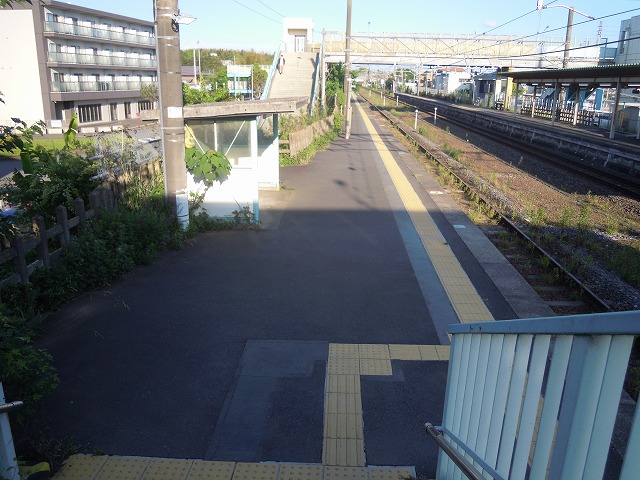 �S���𑖂��Ă���d��

�����x�̐��x�Ŏ����I�ɐ������ꂽ����