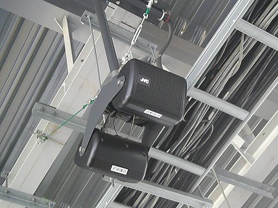 �֎q�̏�ɒu����Ă��镔��

AI �����R���e���c�͌����܂މ\��������܂��B